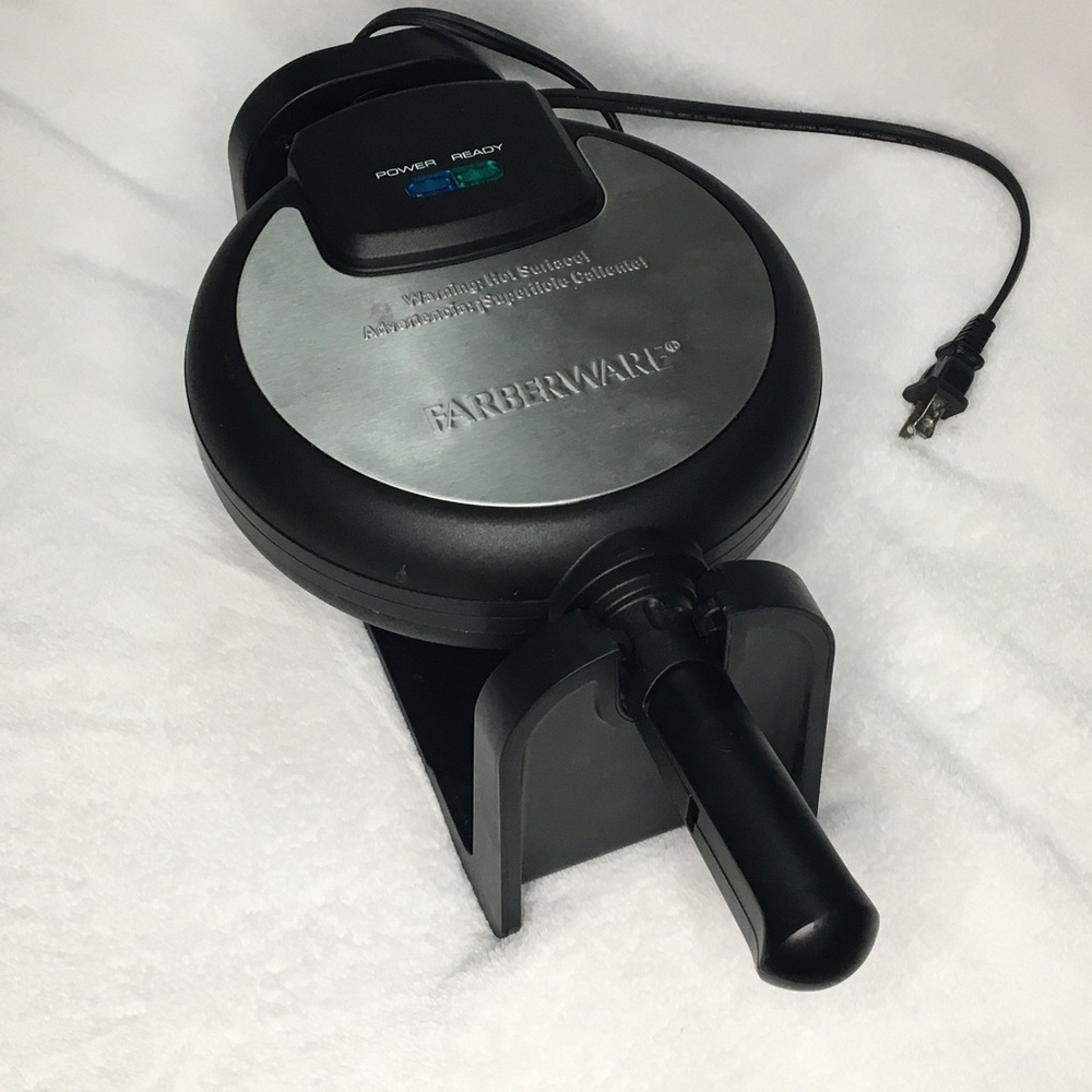 Waffle maker.
